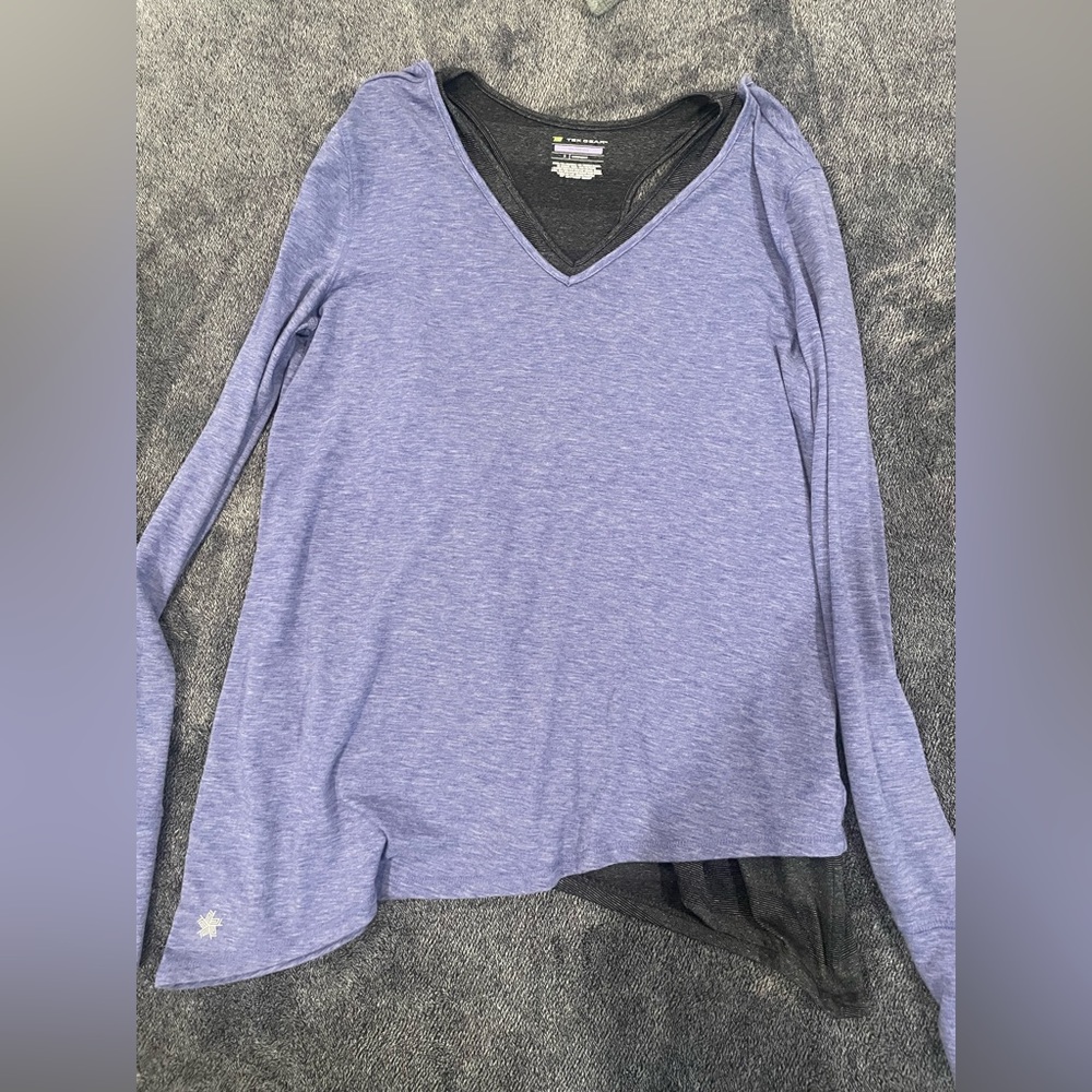 Women’s lightweight workout/casual shirt